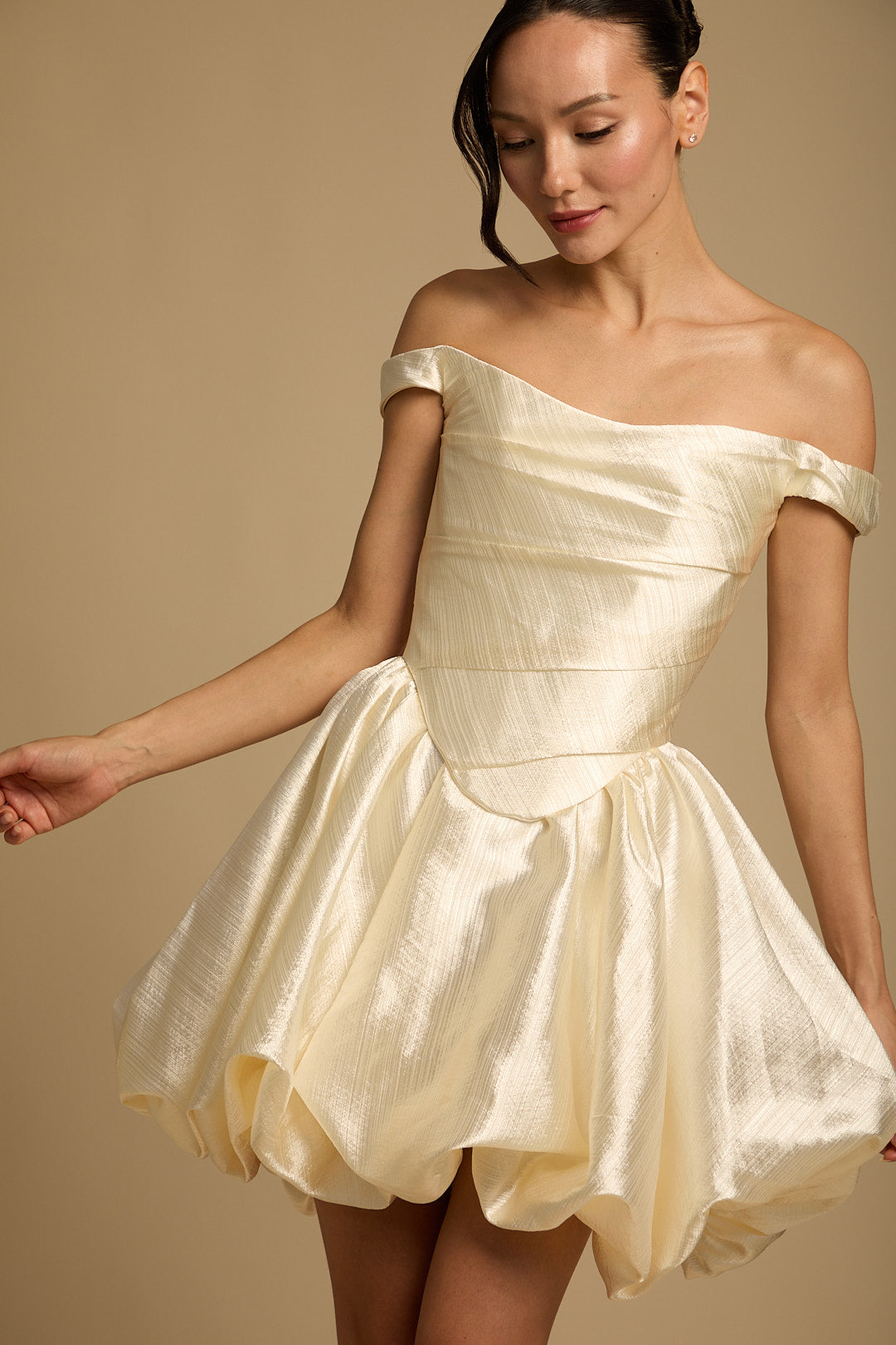Adelina Mini