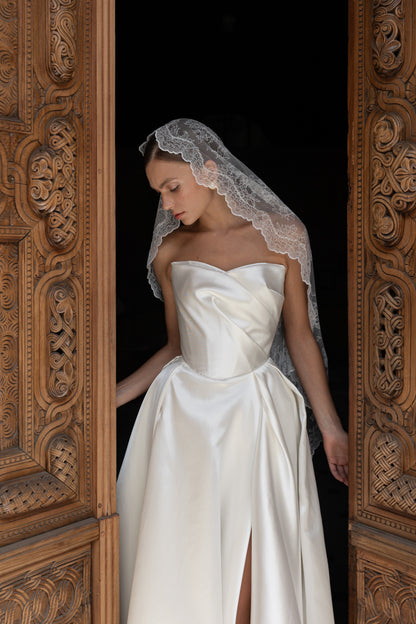 Olivia Veil