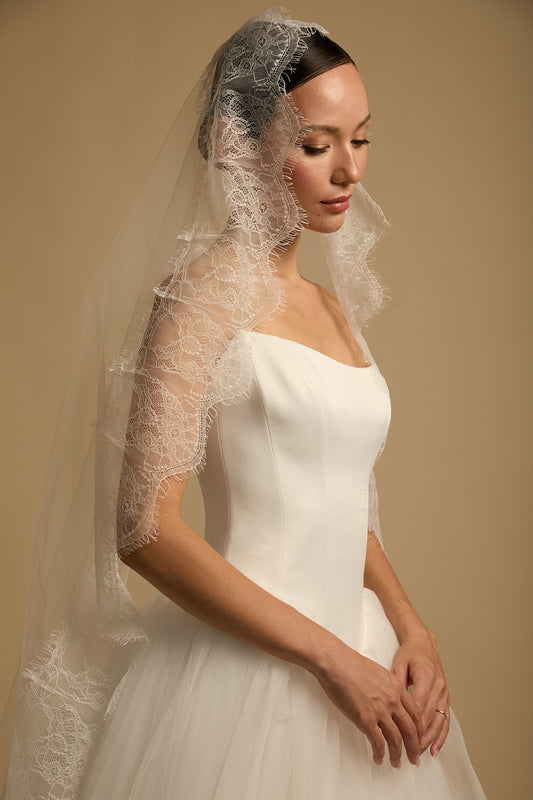 Kayla Veil
