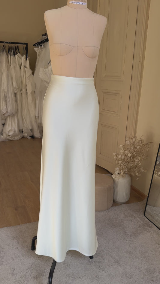 Rent | Skirt Eiya